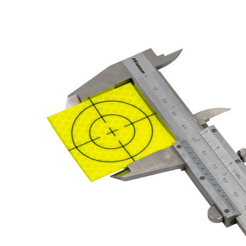 RT050 • Αυτοκόλλητος ανακλαστικός στόχος 50x50mm