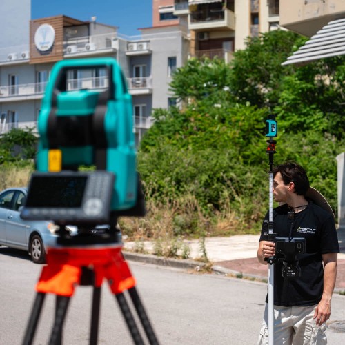 STEC Xs Pocket-size LASER RTK GNSS 